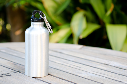 L’eau, qu’apporte-t-elle à l’organisme ?